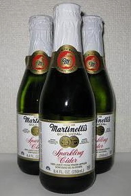 (名無し)さん[1]が投稿したマーティネリ Martinelli's スパークリング アップルサイダー 250ml×12の写真