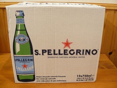 サンペレグリノ 炭酸入りナチュラルミネラルウォーター 750ml