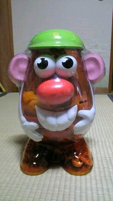 ちぃさん[1]が投稿したPLAYSKOOL MR POTATOHEAD (ミスターポテトヘッド)の写真