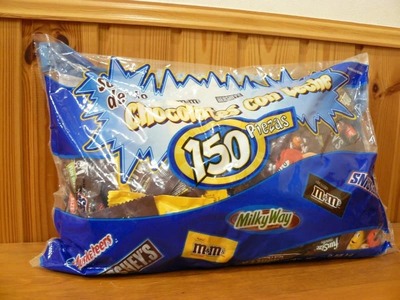 (名無し)さん[1]が投稿したHERSHEY'S m&m、他チョコレートミックス バラエティパック 150袋入り 2.55kgの写真