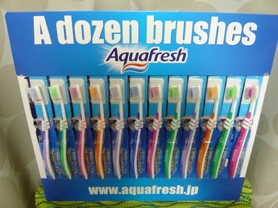 アース製薬 アクアフレッシュ Aquafresh 歯ブラシ