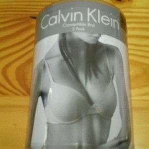 Calvin Klein(カルバンクライン) Ｔシャツブラ