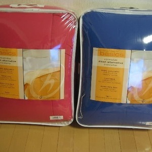 HOLLANDER リーバーシブルかけ布団 (reversible down alternative comforter)