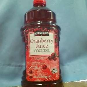 カークランドクランベリージュース果汁30%