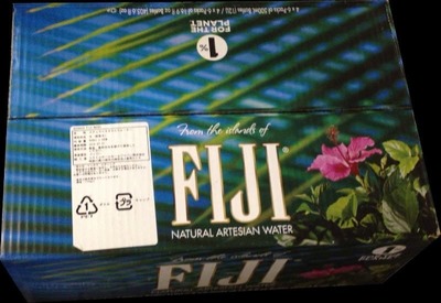 フィジー ウォーター FIJI WATER