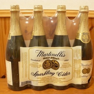 Martinelli's マーティネリ スパークリング アップルサイダー 750ml×4本