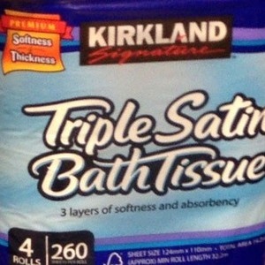 カークランド トリプル サテン バスティッシュ Triple Satin BathTissue (トイレットペーパー 3枚重ね)