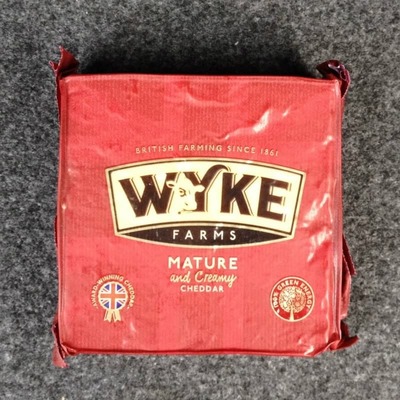 WYKE FARMS ワイク レッドチェダーチーズ