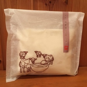 牧家 練葛杏仁