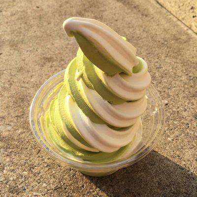 (名無し)さん[16]が投稿した宇治抹茶ソフトクリームの写真