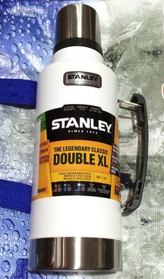 STANLEY(スタンレー)  ステンレス製携帯用魔法瓶 クラシックボトル