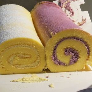 カークランド 紫芋と安納芋ロールケーキ