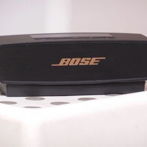 Bose SoundLink Mini ポータブルワイヤレススピーカー