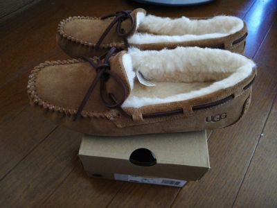 UGG（アグ）レディースモカシンローファー ダコタ（DAKOTA）/アンスレー（ANSLEY）