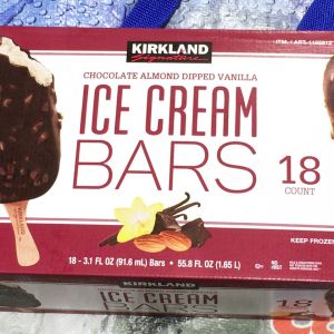 カークランド チョコアーモンドディップバニラアイスクリームバー