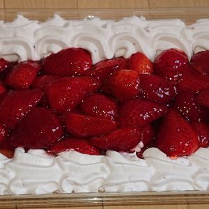 カークランド ストロベリーマスカルポーネケーキ