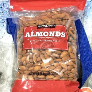 カークランド ALMONDS(生アーモンド)