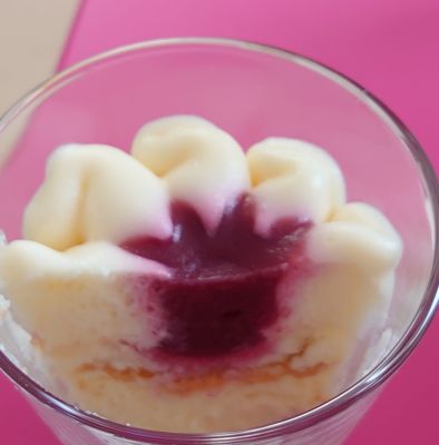 たまさん[5]が投稿したEMMI Dessert ITALIANO ストロベリーティラミスカップの写真