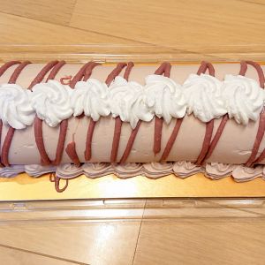 カークランド ルビーチョコロールケーキ