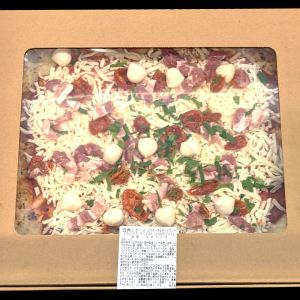 カークランド 丸型ピザ パンチェッタ＆モッツアレラ