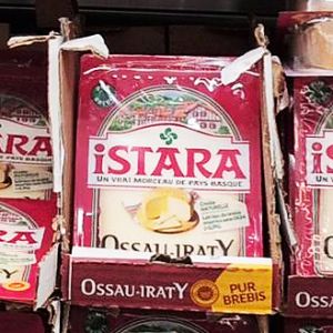 ISTARAオッソーイラティ 羊乳100%チーズ セミハード