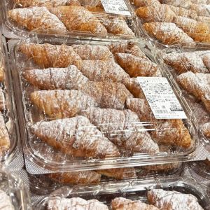 カークランド ミニストロベリークリームクロワッサン